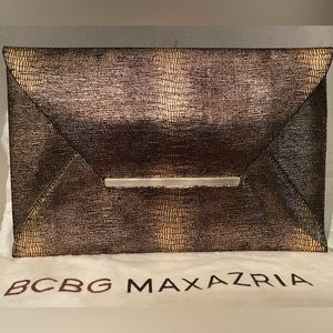 NWOT BCBGMaxAzria Clutch
